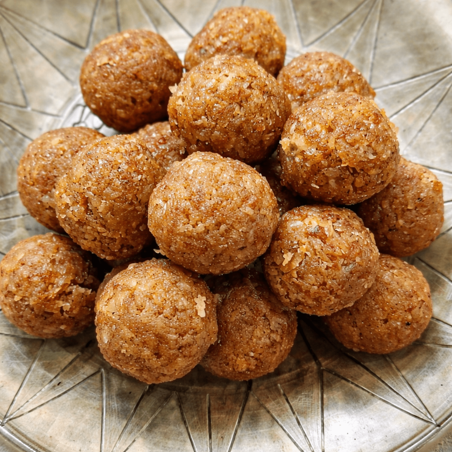 Vitamin-12 Rich Laddu